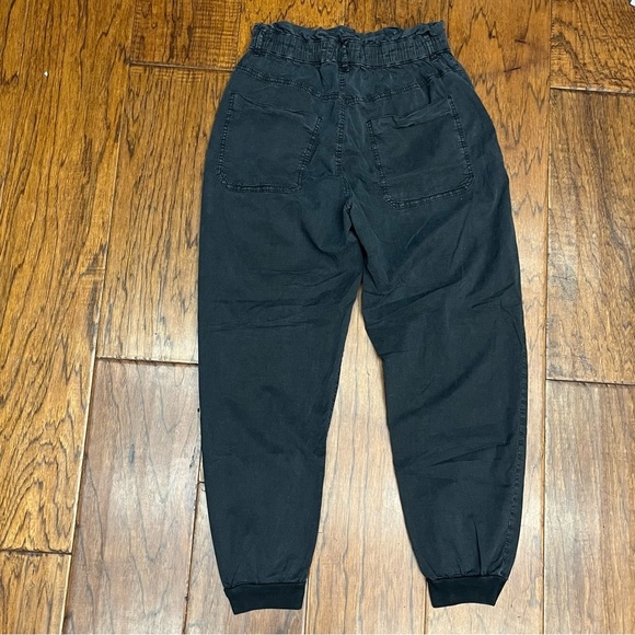 Zara women’s jogger pants - Picture 2 of 3
